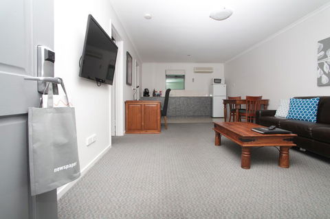 Quality Inn & Suites The Menzies - New South Wales Tourism  40