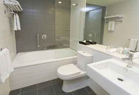 Causeway 353 Hotel - New South Wales Tourism  28
