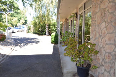 Amara Springs Guest House - New South Wales Tourism  26