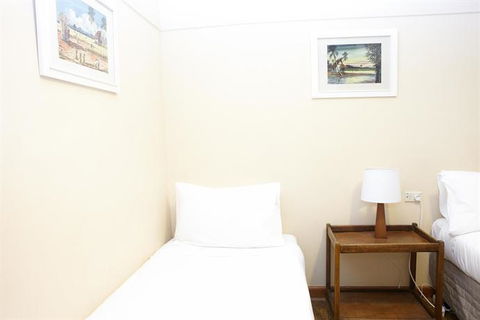 Amara Springs Guest House - New South Wales Tourism  27