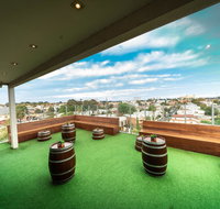 Summer House Melbourne Backpackers - New South Wales Tourism 