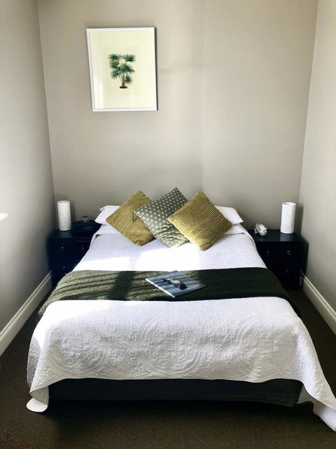 Athelstane House - New South Wales Tourism  6