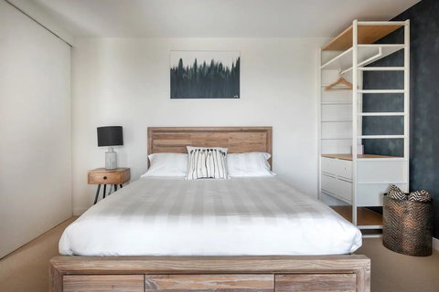 BestView St Kilda Spectacular Sunset Hideaway - Boutique Self-contained Luxury Apartment - New South Wales Tourism  13