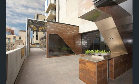 [Modern/Spacious]2BDR CBD FREE Carpark, FREE Wifi - New South Wales Tourism  18