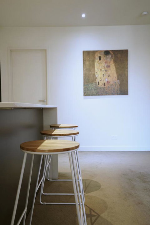 [Modern/Spacious]2BDR CBD FREE Carpark, FREE Wifi - New South Wales Tourism  7
