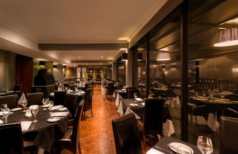 Crest On Barkly Hotel - New South Wales Tourism  6