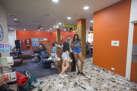 Melbourne Metro YHA - New South Wales Tourism  17
