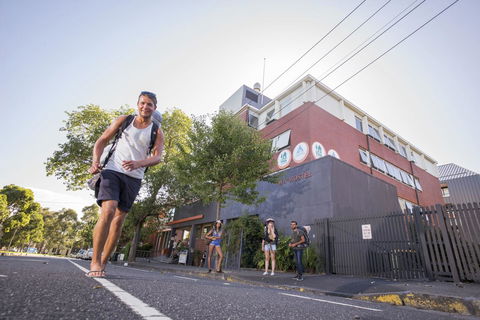 Melbourne Metro YHA - New South Wales Tourism  1