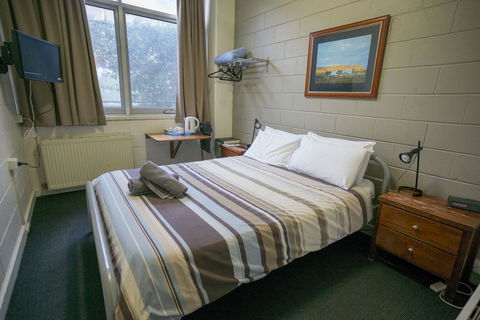 Melbourne Metro YHA - New South Wales Tourism  4