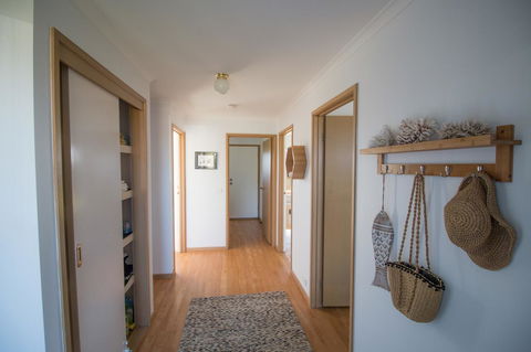 Sunsets On Martyrs Luxury Coastal Beach House Peterborough - New South Wales Tourism  19