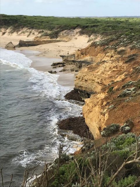 Sunsets On Martyrs Luxury Coastal Beach House Peterborough - New South Wales Tourism  36