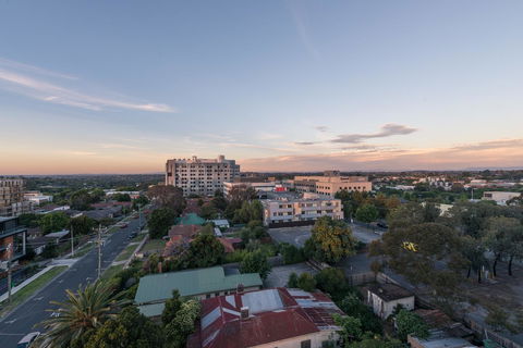Guest House In Melbourne - New South Wales Tourism  8