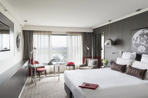 Pullman Melbourne Albert Park - New South Wales Tourism  7