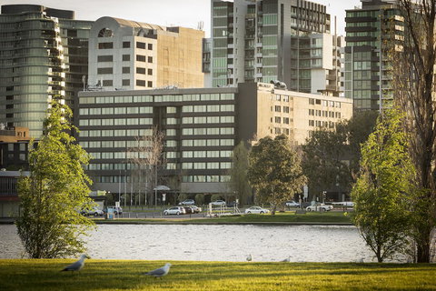 Pullman Melbourne Albert Park - New South Wales Tourism  1