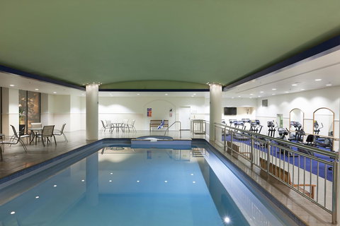 Pullman Melbourne Albert Park - New South Wales Tourism  3