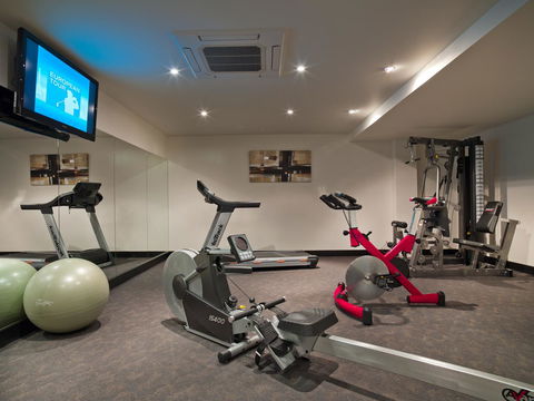Quest Cheltenham - New South Wales Tourism  24