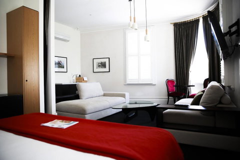 Middle Park Hotel - New South Wales Tourism  8