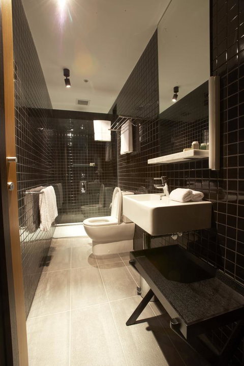 Middle Park Hotel - New South Wales Tourism  12