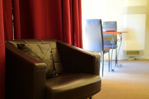 Executive Hideaway - New South Wales Tourism  35