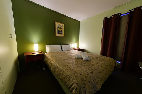 Executive Hideaway - New South Wales Tourism  44