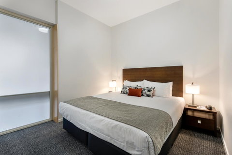 Melbourne CBD Central Apartment Hotel Official - New South Wales Tourism  16