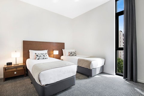 Melbourne CBD Central Apartment Hotel Official - New South Wales Tourism  11