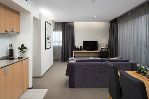 Atura Dandenong - New South Wales Tourism  3
