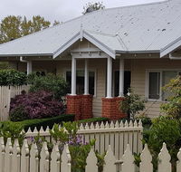 Healesville House - Fig Tree House