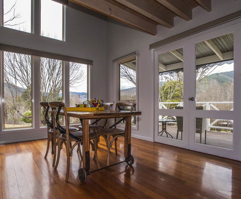 Abbys Cottages Bright - New South Wales Tourism  17