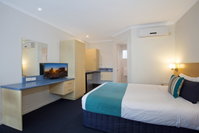 Book Hamilton Accommodation Vacations New South Wales Tourism New South Wales Tourism 