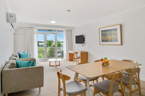 Aligned Corporate Residences Williamstown - New South Wales Tourism  7