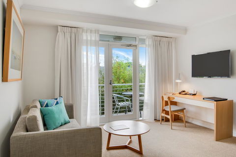Aligned Corporate Residences Williamstown - New South Wales Tourism  24