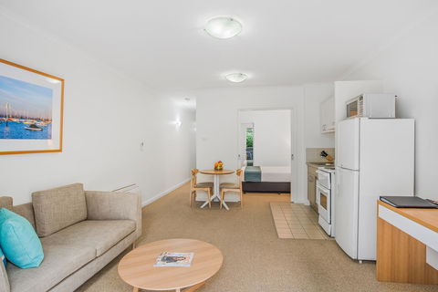 Aligned Corporate Residences Williamstown - New South Wales Tourism  21