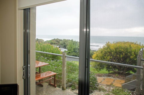 5 Whitecrest Great Ocean Road Resort - Ocean Views - New South Wales Tourism  16