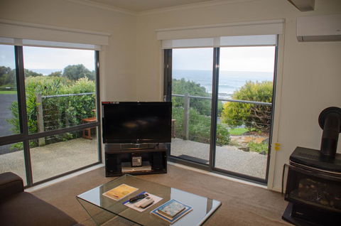 5 Whitecrest Great Ocean Road Resort - Ocean Views - New South Wales Tourism  15