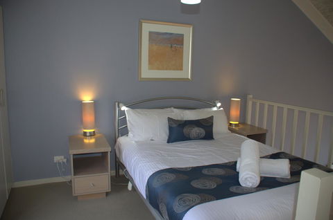 5 Whitecrest Great Ocean Road Resort - Ocean Views - New South Wales Tourism  1
