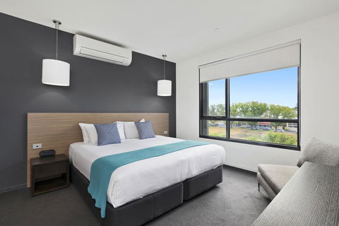 Vue Apartments Geelong - New South Wales Tourism  1