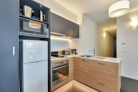 Vue Apartments Geelong - New South Wales Tourism  23