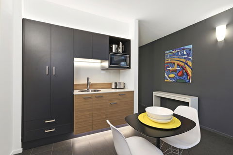 Vue Apartments Geelong - New South Wales Tourism  3