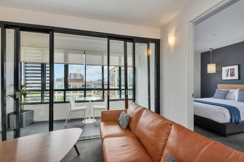 Vue Apartments Geelong - New South Wales Tourism  19