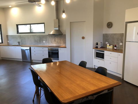 Saje\'s House & Pod - New South Wales Tourism  5