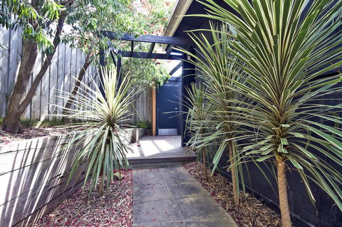 Lornebeach Apartments - New South Wales Tourism  39