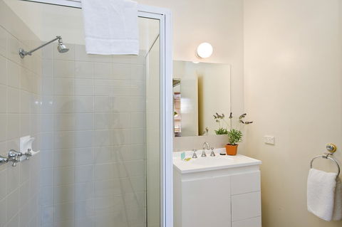 Lornebeach Apartments - New South Wales Tourism  13