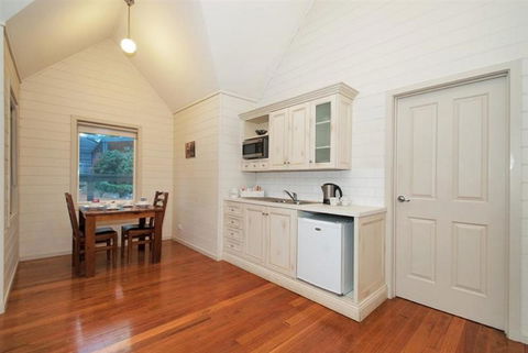Two Truffles Cottages - New South Wales Tourism  14