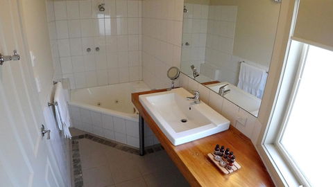 Two Truffles Cottages - New South Wales Tourism  15