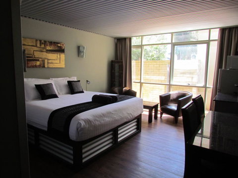 The Olive Tree Motel - New South Wales Tourism  15