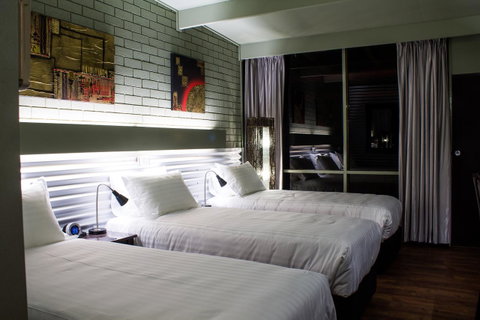 The Olive Tree Motel - New South Wales Tourism  2