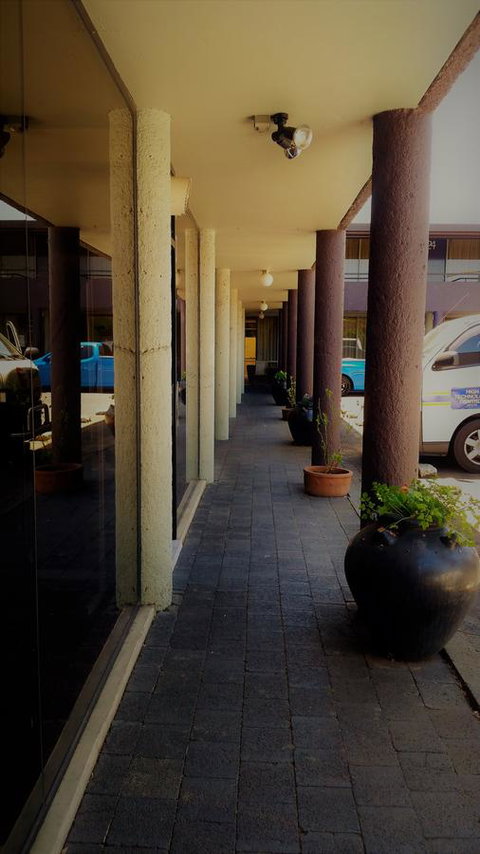 The Olive Tree Motel - New South Wales Tourism  20