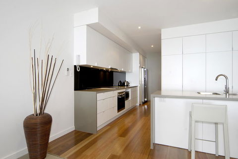 C-Scape Water Front Apartment - New South Wales Tourism  2