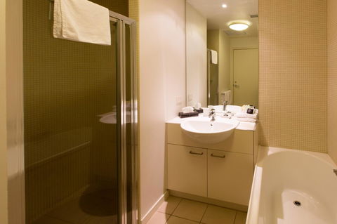 Accent Accommodation@Docklands - New South Wales Tourism  21